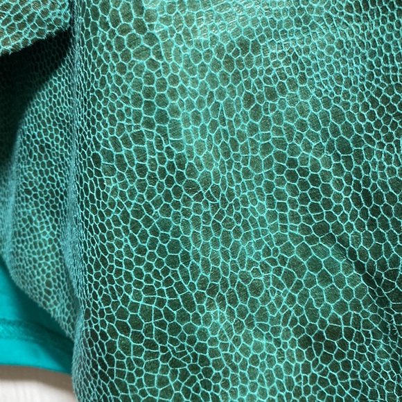 G by Giuliana faux snake skin moto jacket top - Picture 3 of 7